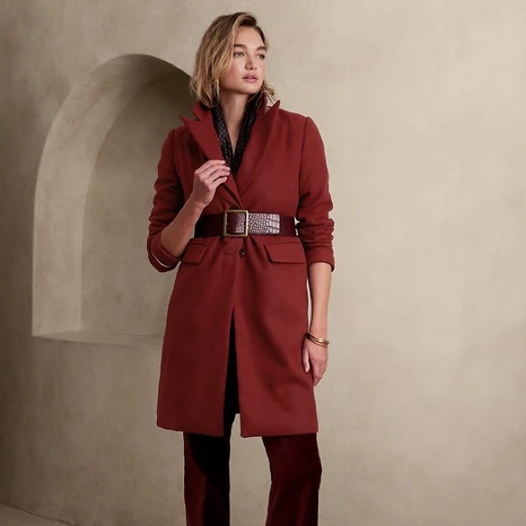 045. NWOT Banana Republic Spice Rum Double Coated Coat - Picture 1 of 7